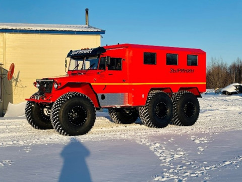 Продается вездеход Зырянин-112