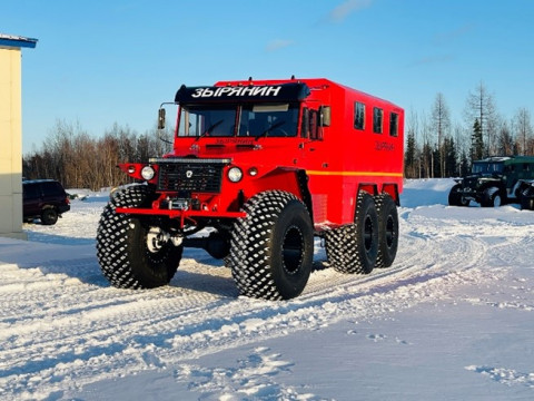 Продается вездеход Зырянин-112